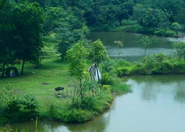 Chu Thien Homestay And Camping